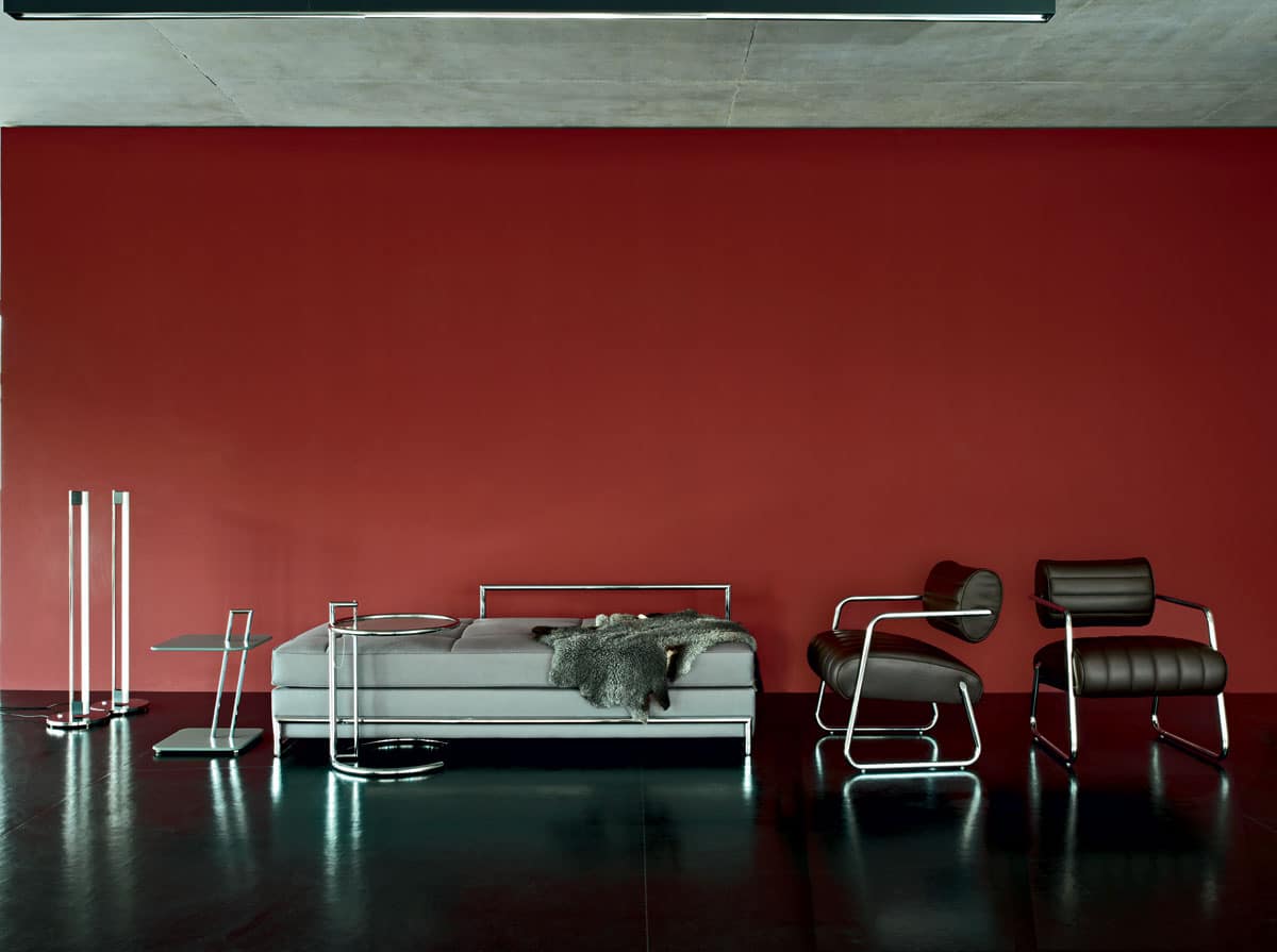 classicon-eileen-gray-adjustable-table-e1027-helder-chroom-008