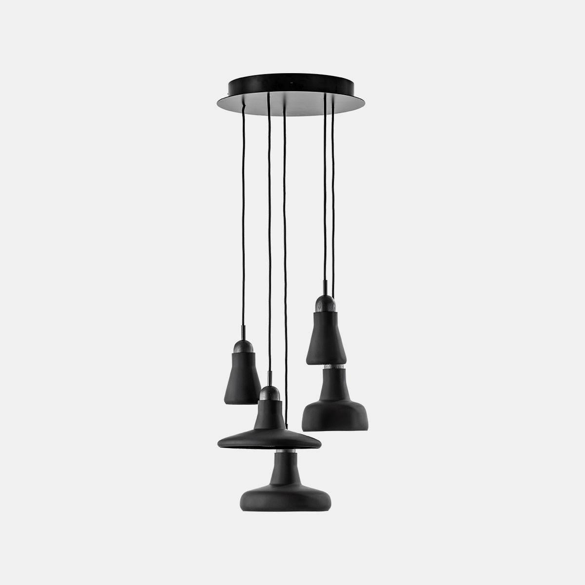 brokis-lucie-koldova-dan-yeffet-shadows-set-of-5-round-canopy-zwart-001shop brokis-lucie-koldova-dan-yeffet-shadows-set-of-5-round-canopy-zwart-001shop