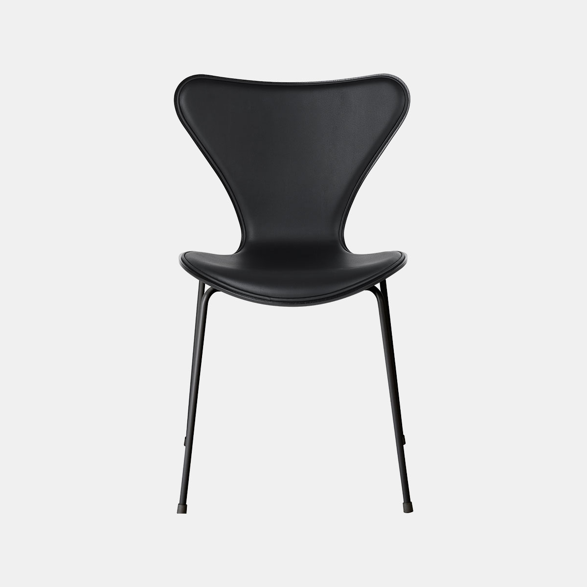 fritz-hansen-arne-jacobsen-series-7-3107-butterfly-chair-essen-zwart-leder-essential-zwart-zwart-001shop fritz-hansen-arne-jacobsen-series-7-3107-butterfly-chair-essen-zwart-leder-essential-zwart-zwart-001shop