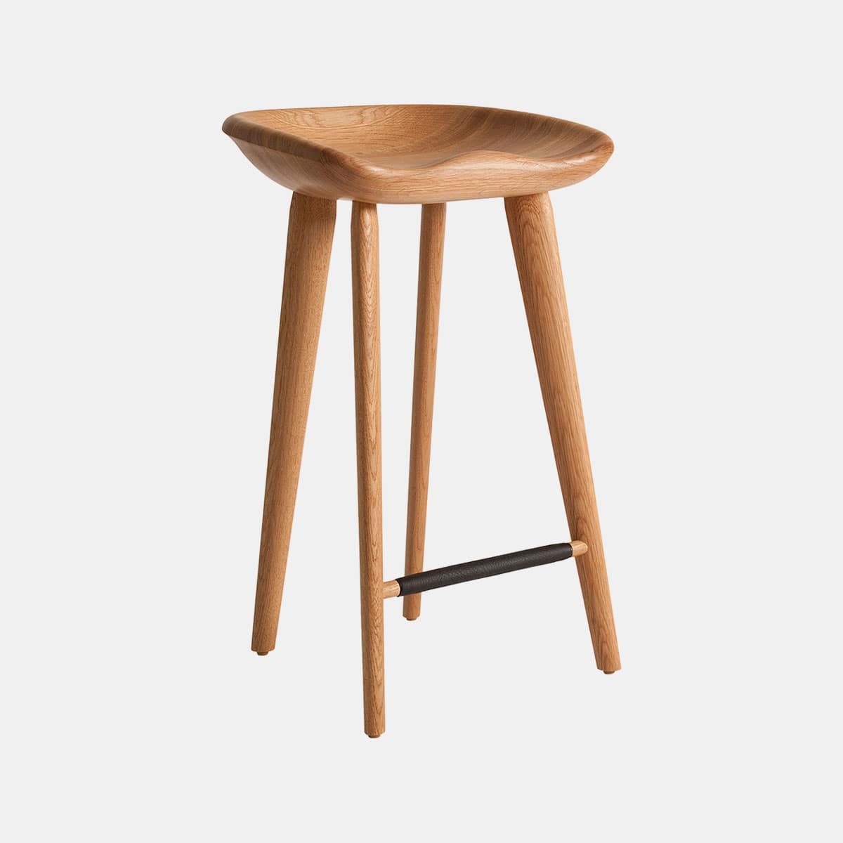 bassamfellows-tractor-counter-stool-cb22-eiken-wit-001shop bassamfellows-tractor-counter-stool-cb22-eiken-wit-001shop
