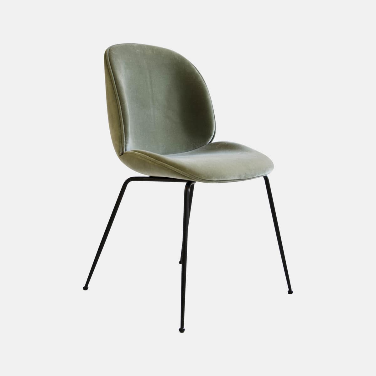 gubi-gamfratesi-beetle-dining-chair-verlours-gubi-groen-zwart-001shop gubi-gamfratesi-beetle-dining-chair-verlours-gubi-groen-zwart-001shop