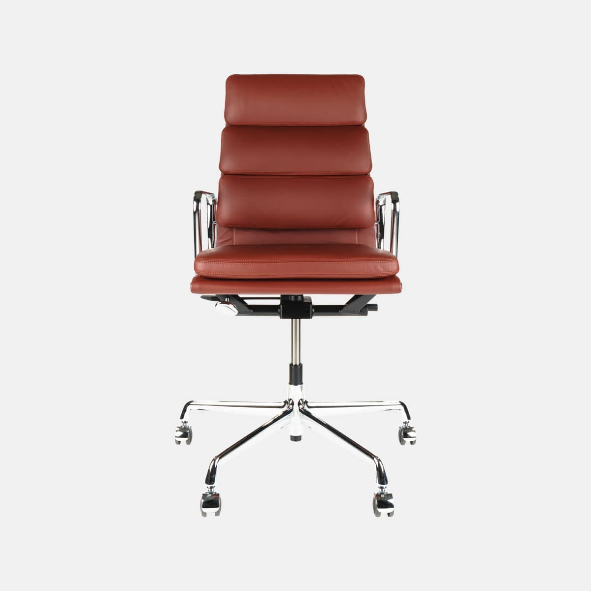 vitra-charles-ray-eames-soft-pad-chair-ea-219-leder-premium-brandy-chroom-001shop vitra-charles-ray-eames-soft-pad-chair-ea-219-leder-premium-brandy-chroom-001shop