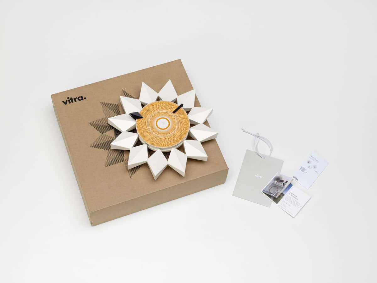 vitra-george-nelson-diamond-markers-clock-wit-003