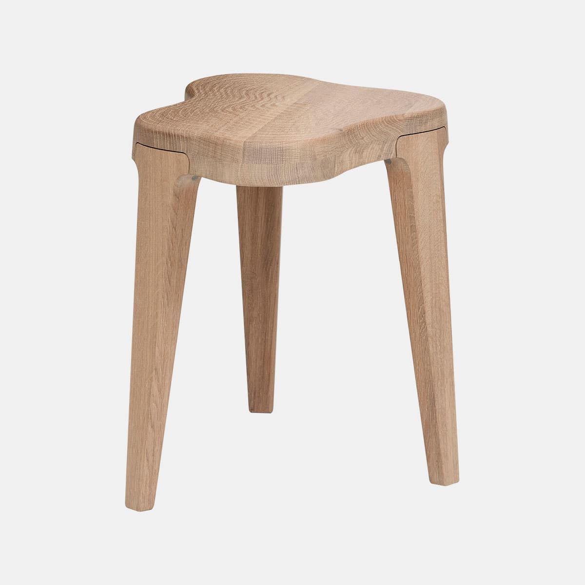 linteloo-roderick-vos-isola-side-table-eiken-white-wash-61x40-001shop