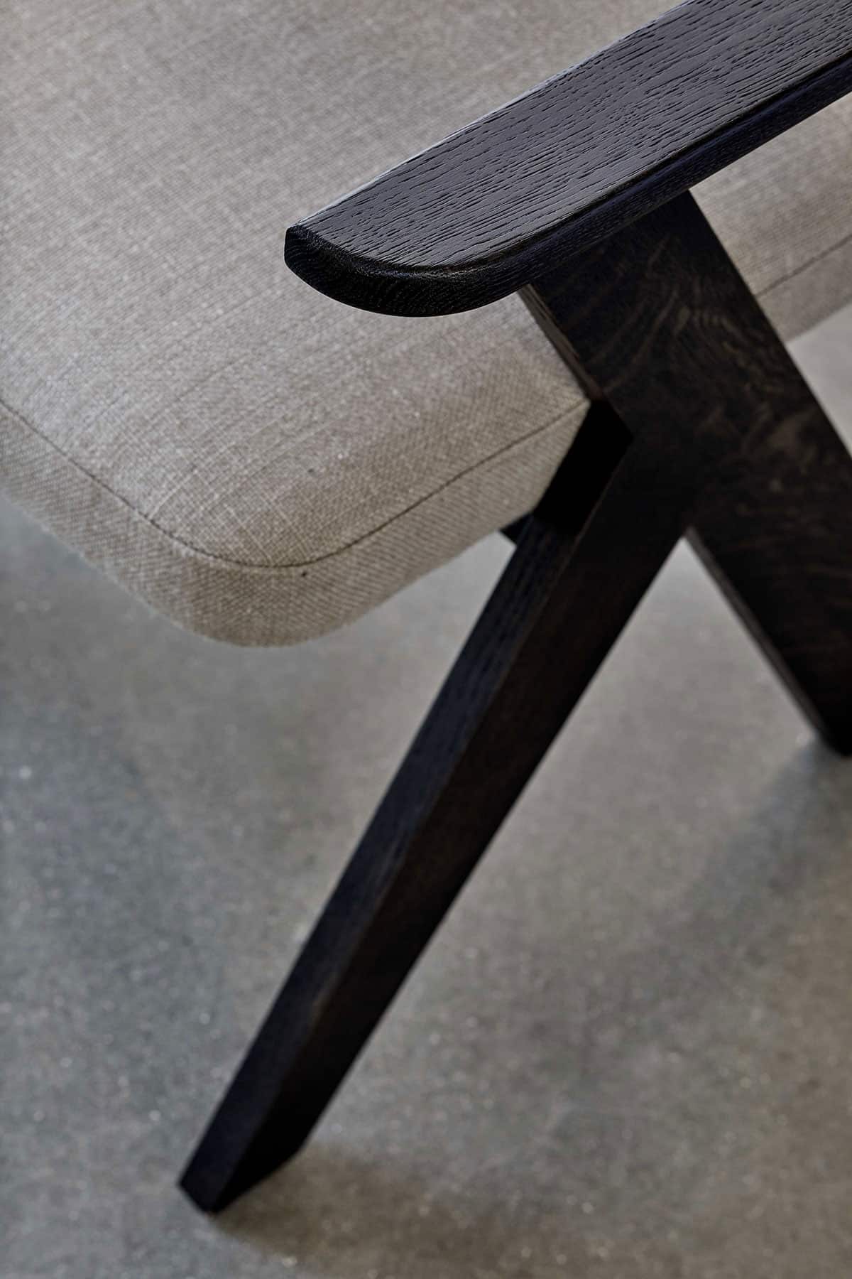 more-cagdas-sarikaya-yan-armchair-003