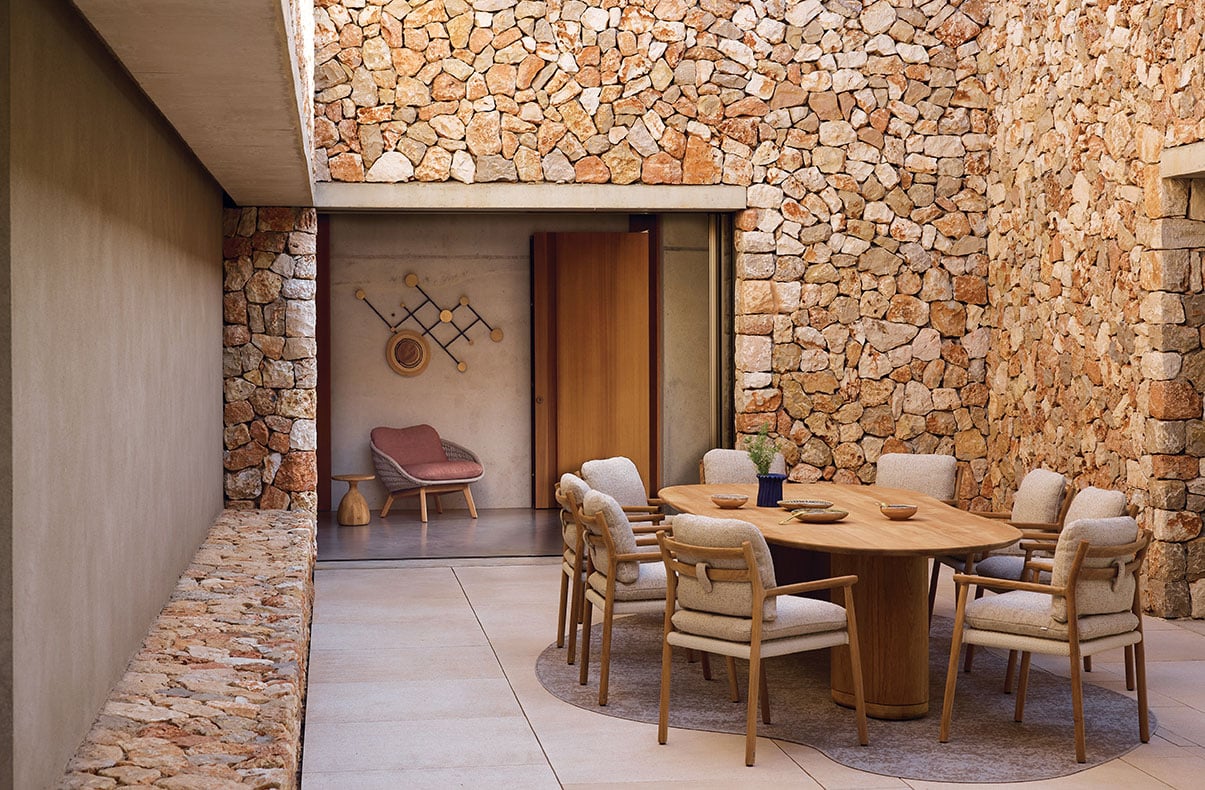 manutti-brent-de-meulenaere-organic-dining-table-teak-003