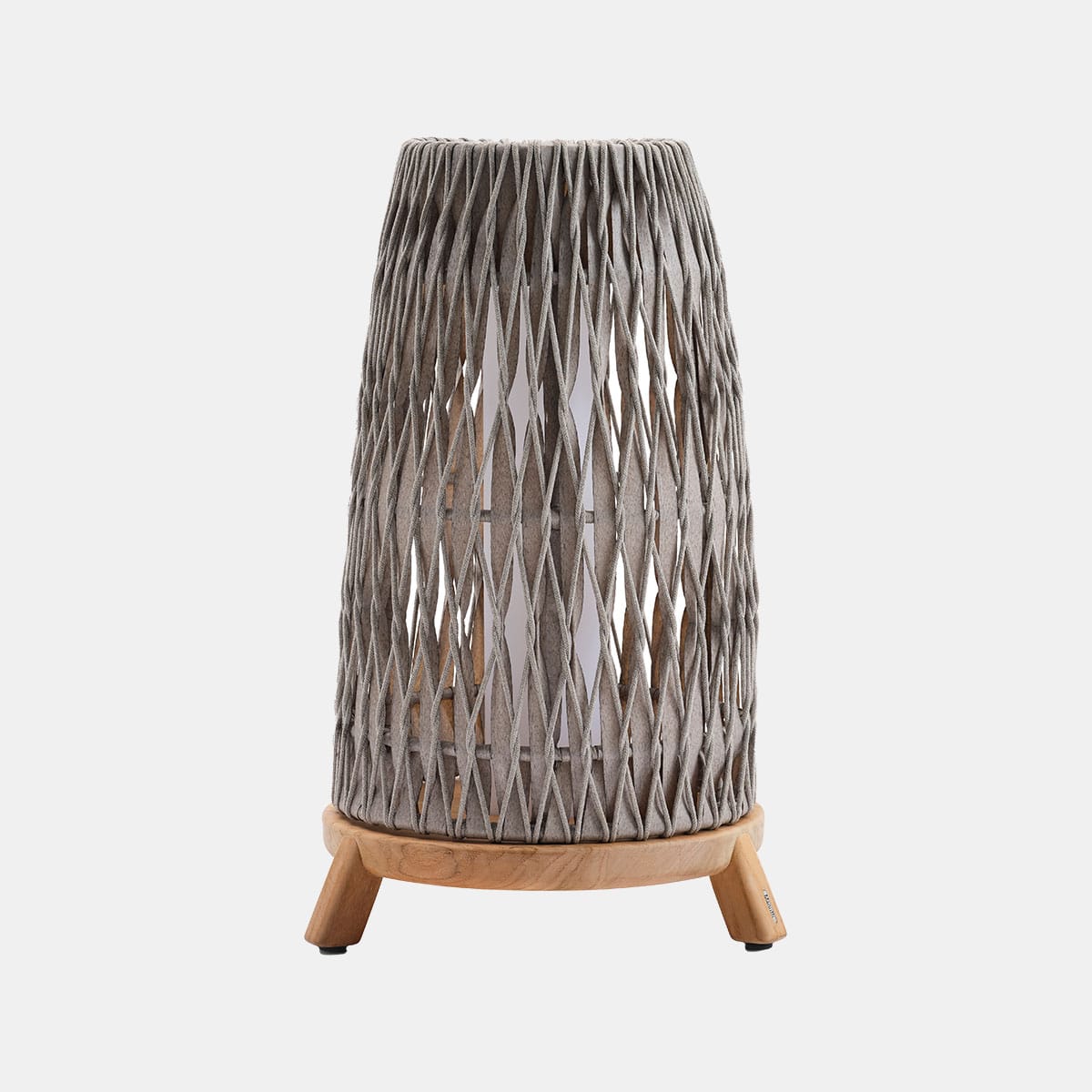 manutti-robin-hapelt-sandua-outdoor-lighting-led-large-pepper-teak-naturel-001shop manutti-robin-hapelt-sandua-outdoor-lighting-led-large-pepper-teak-naturel-001shop