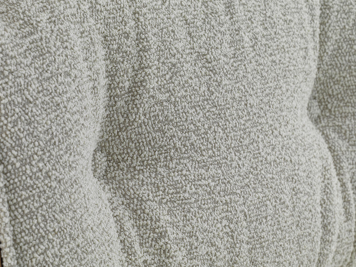 vitra-charles-ray-eames-lounge-chair-ottoman-walnoot-wit-nubia-ivory-perle-aluminium-gepolijst-007